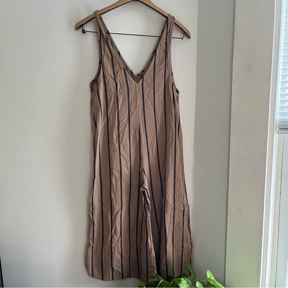 blu pepper jumpsuit - Picture 2 of 2